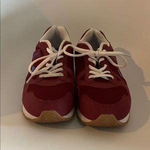 KangaROOS Burgundy Sneakers